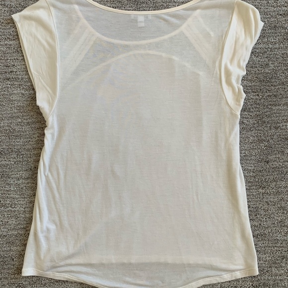 High-Low Blouse - Picture 2 of 3